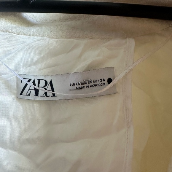 Zara bloggers favorite tweed jacket limited edition - Picture 6 of 6